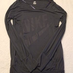 Nike workout long sleeve shirt